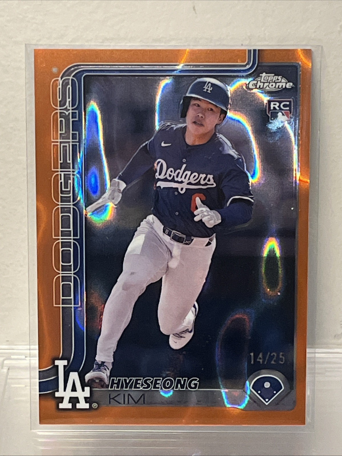 2025 Topps Chrome Hyeseong Kim #152 RC Orange Lava Refractor /25