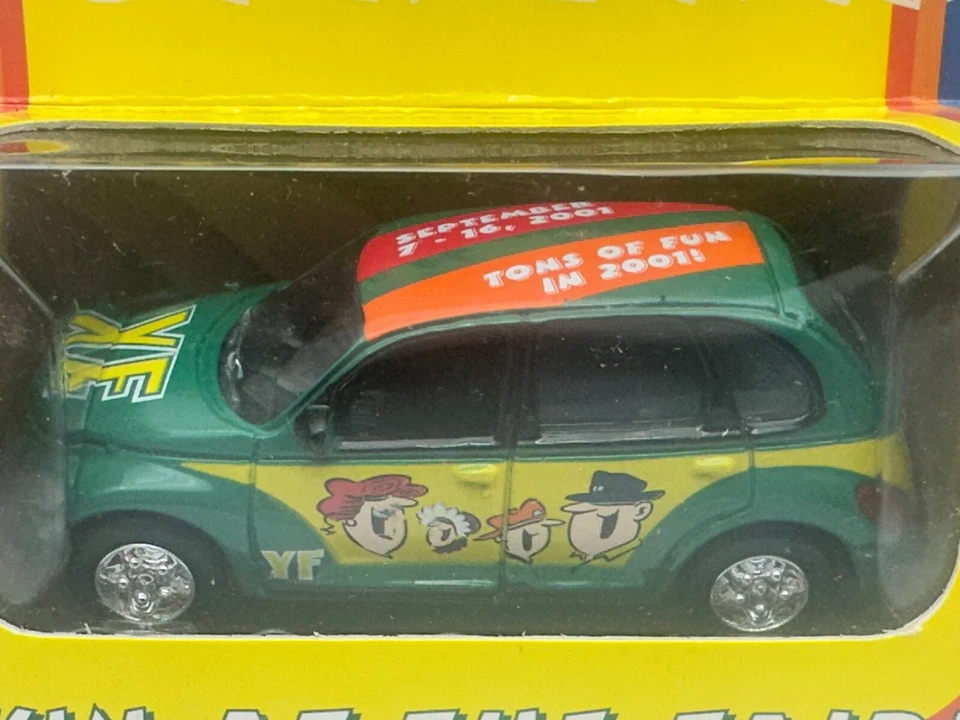 Matchbox Chrysler PT Cruiser, 2001 York Fair, 1:64, New in Box - Image 2 of 4