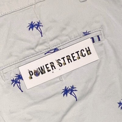 Short Cactus Man Ricky Singh – Bleu Marine à Fleurs Rouges – Taille 30 Coton Stretch – Neuf