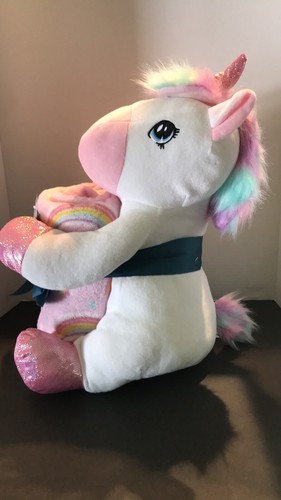 Huggable Plush Unicorn & Throw (50X60) Set Pink & White - Picture 2 of 6