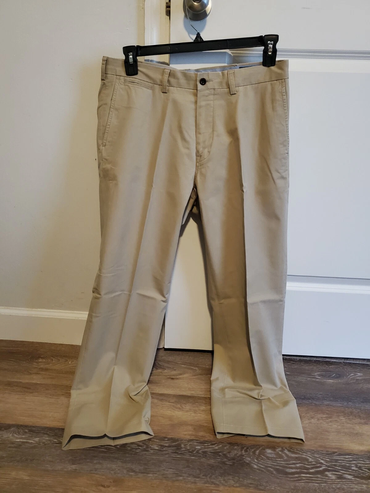 Polo by Ralph Lauren Mens 34X34 Classic Fit Chino beige Pants
