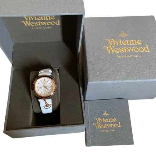 White vivienne sales westwood watch