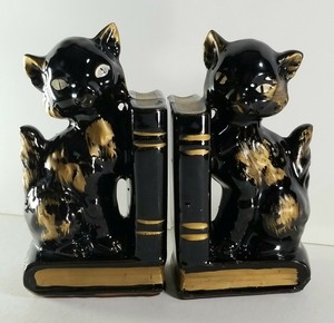 black cat bookends