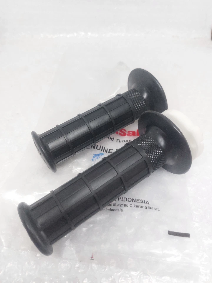 Подлинная рукоять дроссельной заслонки Kawasaki KE125 KE175 KL250 KE100 KDX80 в сборе ручка новая из старых запасов - Изображение 4 из 4