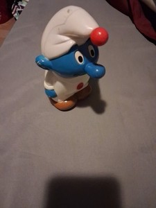 The Smurfs - ILLCO vintage toy wind-up plays nursery Peyo Pre-school Toy 1983