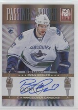 2011 Panini Elite Passing the Torch /100 Cody Hodgson Ryan Kesler #12 Auto 11jd