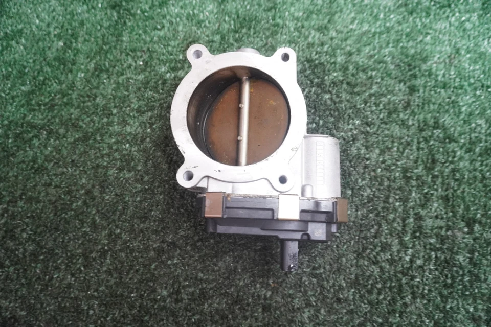 2019 2020 CHEVROLET Tahoe 5.3L ENGINE Throttle Body OEM 158K Miles 12678224 - Image 2 of 4