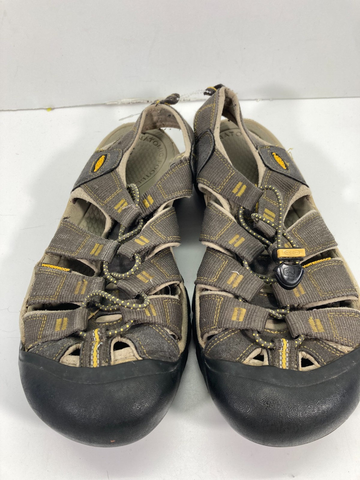 Sandali Keen da uomo taglia US 9 5 marroni gialli impermeabili escursionismo outdoor Newport H2