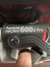 Aputure Light Storm LS 600D Pro Daylight LED Light V Mount - USED