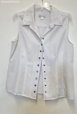 Christopher & Banks White Women's Sleeveless Blouse Button Up - Size Large