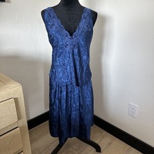 VTG Slip Skirt And Cami Set Lace Coquette Med Navy Jacquard Romantic Feminine