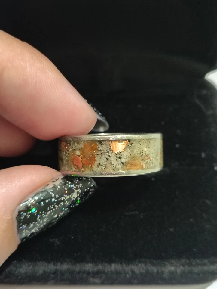 Michigan Yooperlite Glow Stone, Lake Superior Agate, Keweenaw Copper Mens Ring - Image 2 of 2