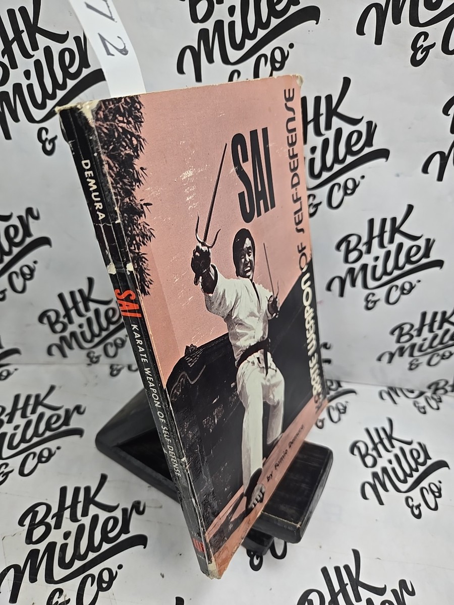 Sai: Karate Weapon of Self-Defense by Fumio Demura Martial Arts PB  display picture 1