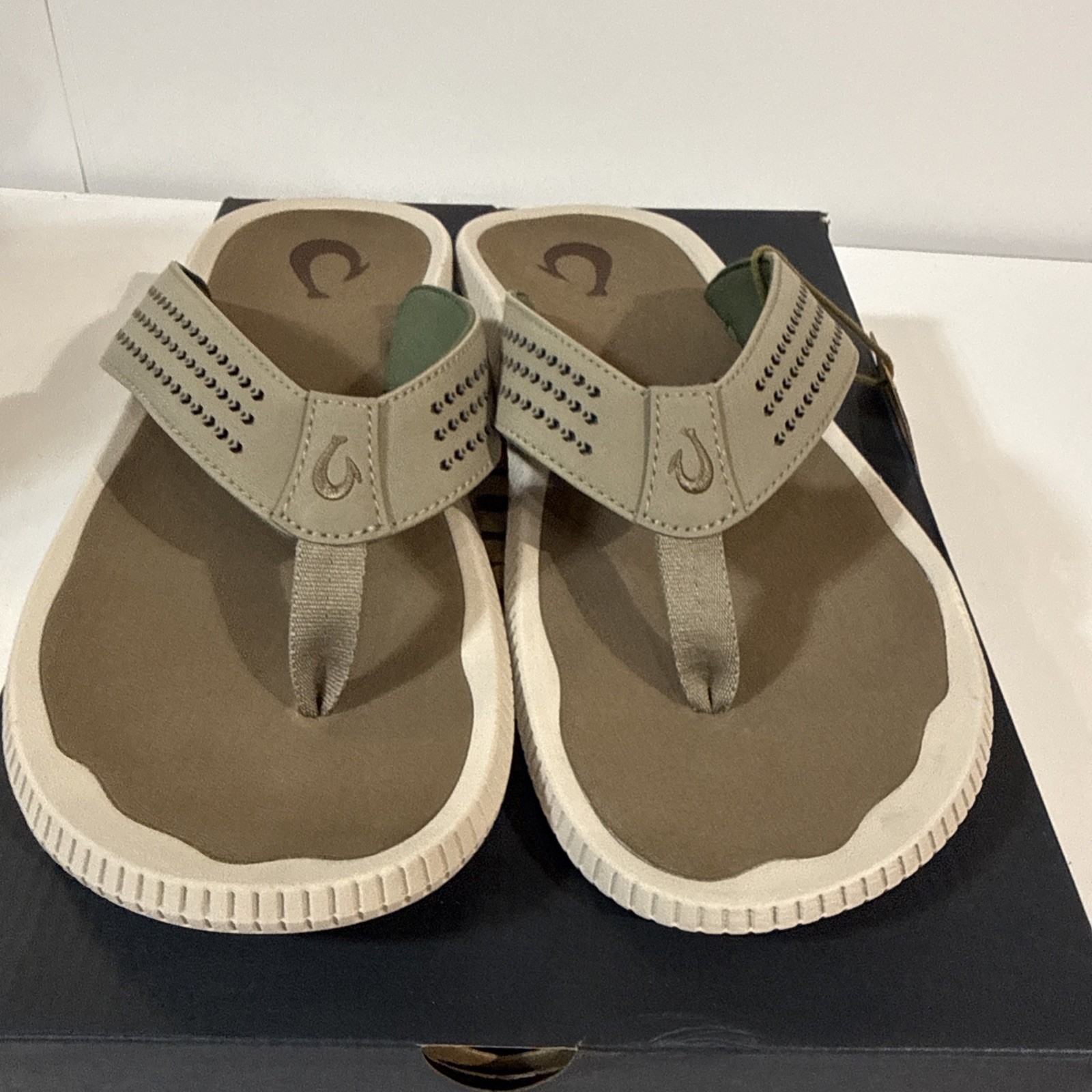 OluKai Men's Ulele Clay/Mustang Comfort Beach Flip Flop Sandals Size 11 NIB image 3