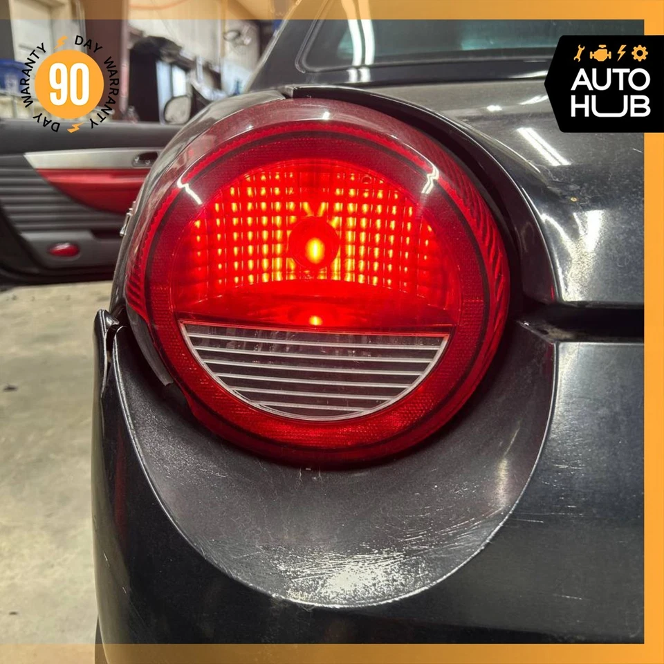 02-05 Ford Thunderbird Tail Light Lamp Left Driver Side 1W6Z13405AA OEM - Image 2 of 4