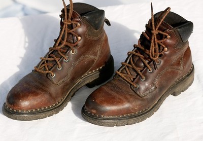 Vintage Red Wing Boots Women s Sz 9 M Brown Leather 1626 Soft Toe EH Work 2003 