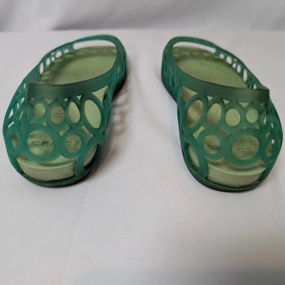 Crocs Adrina Flats Womens 8 Green 80s Jelly Shoes Comfort Peep Toe Slip On - Image 4 of 4