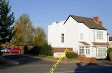 Photo 6x4 House and driveway on Goldthorn Hill, Wolverhampton The drivewa c2015
