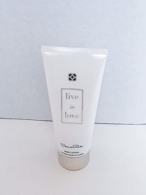Live in Love by Oscar De La Renta Body Lotion 3.4 OZ/100 ML New In Tube No Box