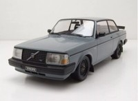 Volvo 240 Turbo Custom 1986 Grau Ixo 1:18 18CMC089.22