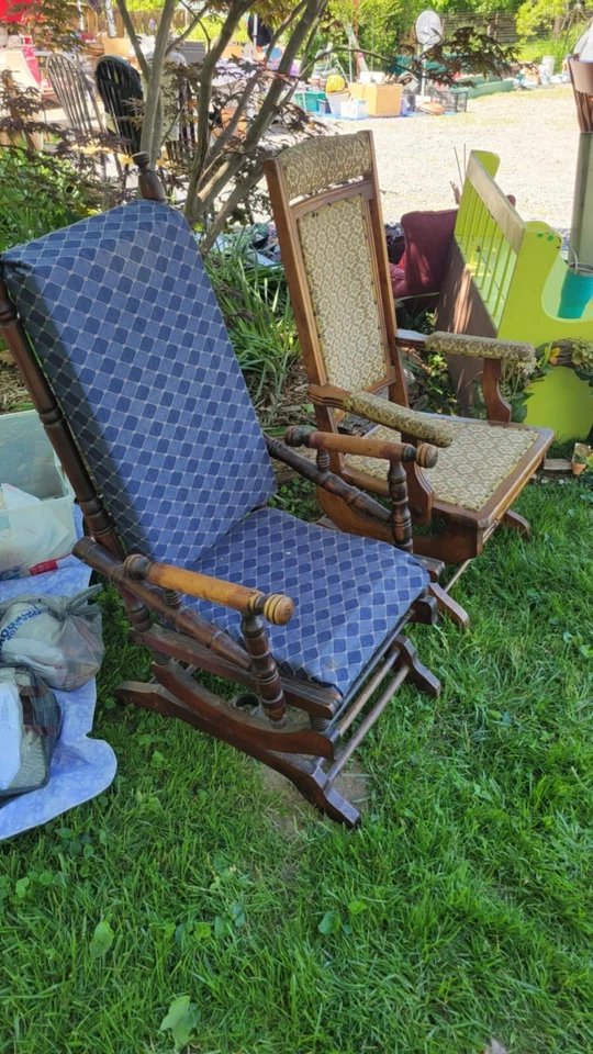 Mecedora antigua Eastlake victoriana con plataforma de nogal azul c. finales de 1800 Foto 4 de 4