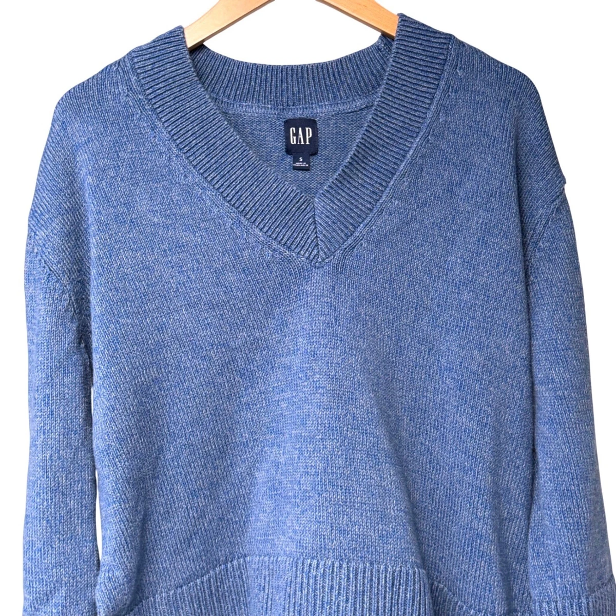 Pull Col Rond Gap Femme - Taille M, Bleu Foncé, Occasion Très Bon état - Style Pullover Classique