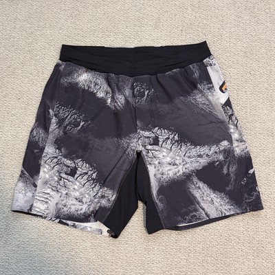 Lululemon Current State Board Shorts Mens 36 Black Floral Unlined Swim Trunks XL