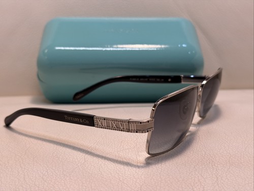 Tiffany & Co. TF 3001 B 6001/3C Eyeglass Frames w/Case See Details!