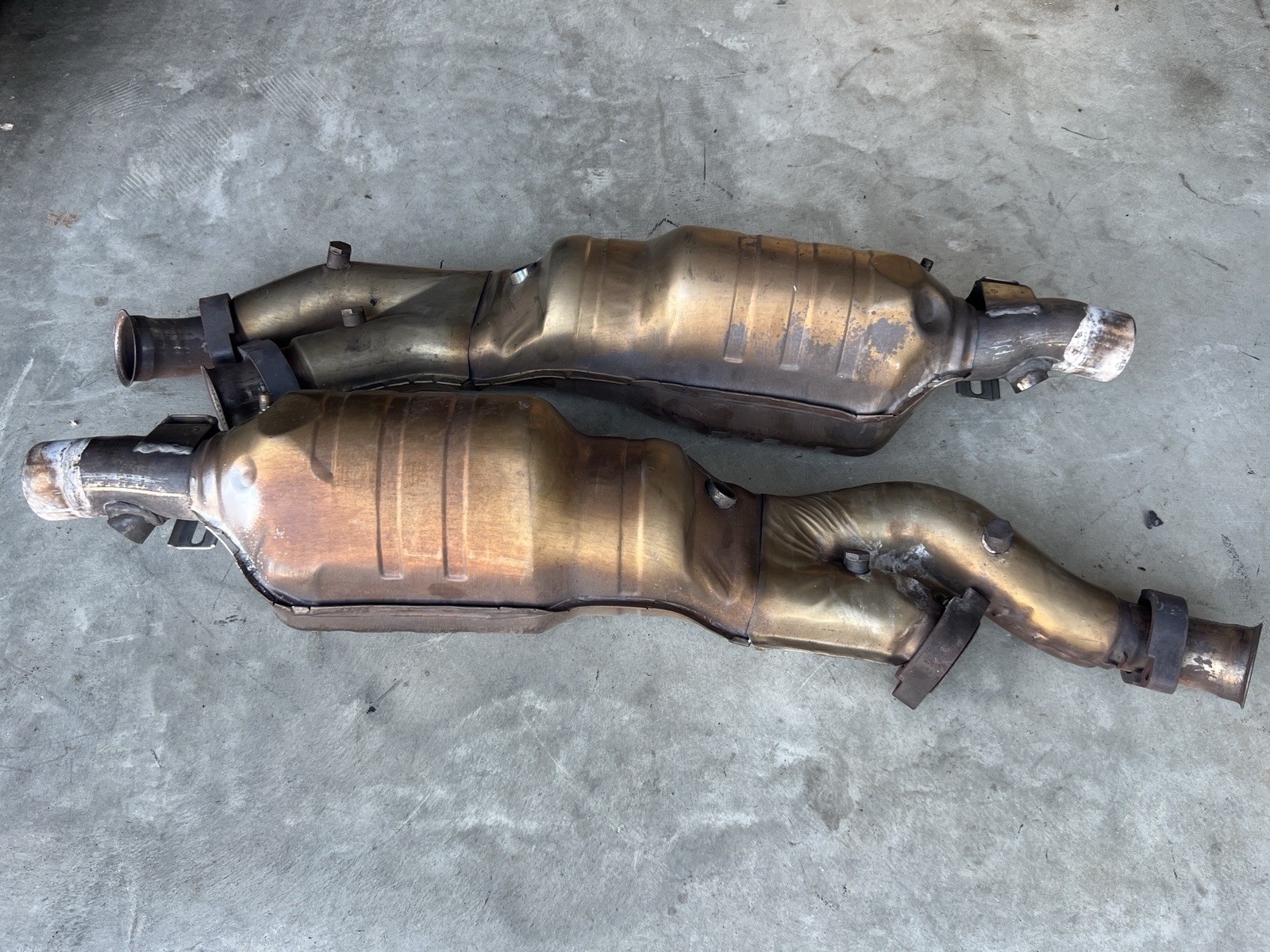 Ferrari 550 575 Maranello Barchetta Catalytic Converters 168566 168567 R L