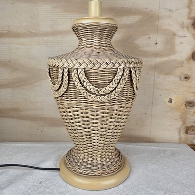Rattan Tischlampe Vintage Mid Century geflochten Boho Beleuchtung