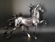 Breyer model horse Lafayette #712389 Collector Club SR Hamilton, traditional 