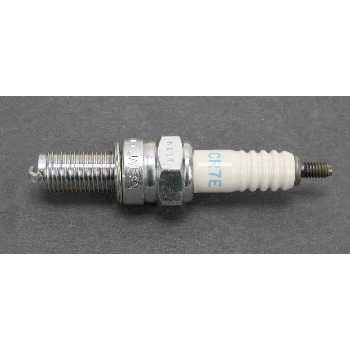 NGK Spark Plug - CR7E - 4578