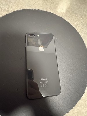 iPhone 8 Plus 64GB Space Grau