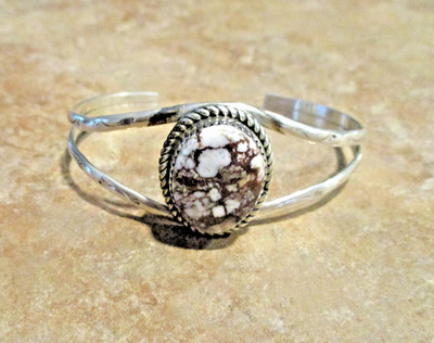 MARVELOUS !!  Vintage Navajo Sterling Silver WILD HORSE TURQUOISE Bracelet