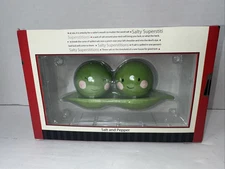 Two Peas In A Pod Salt Pepper Shakers Green One Hundred 80 Degrees