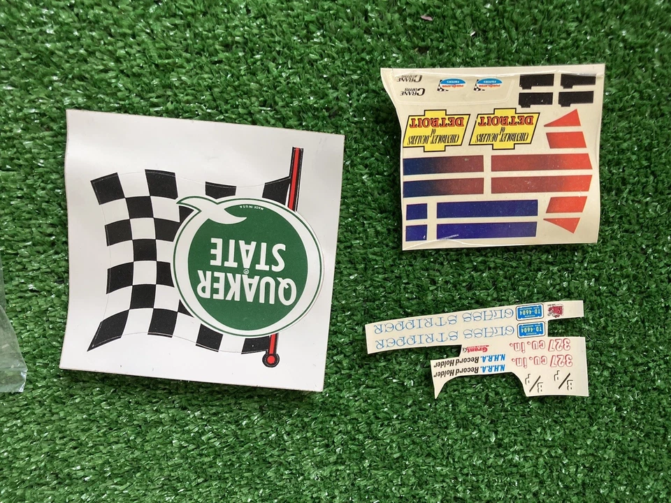 Lote aleatorio calcomanías pegatinas coche slot años 60 sin usar Foto 4 de 4