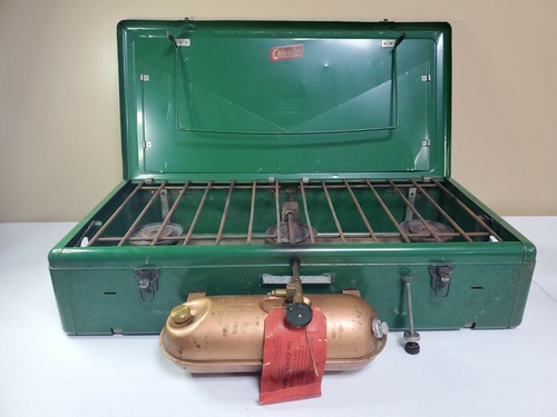 Coleman 426b Camping Stove 3 Burners 