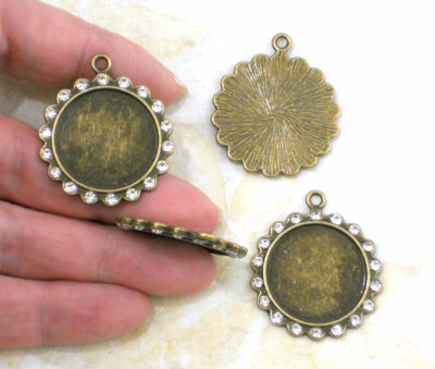 20 Rhinestone Bezel Settings Pendants 