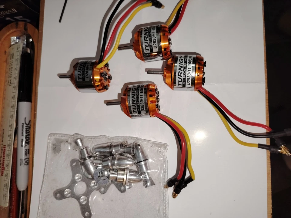 Turnigy Aero drive D2830/11 I000kv Brushless Electric Motors X4 Inc Prop Driver - Image 4 of 4