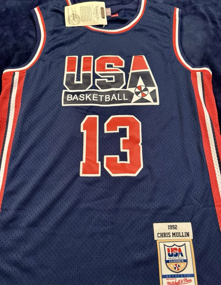 Camiseta deportiva 1992 de los Estados Unidos Dream Team Hof firmada por Chris Mullin automática M&N con Insc Beckett Foto 4 de 4