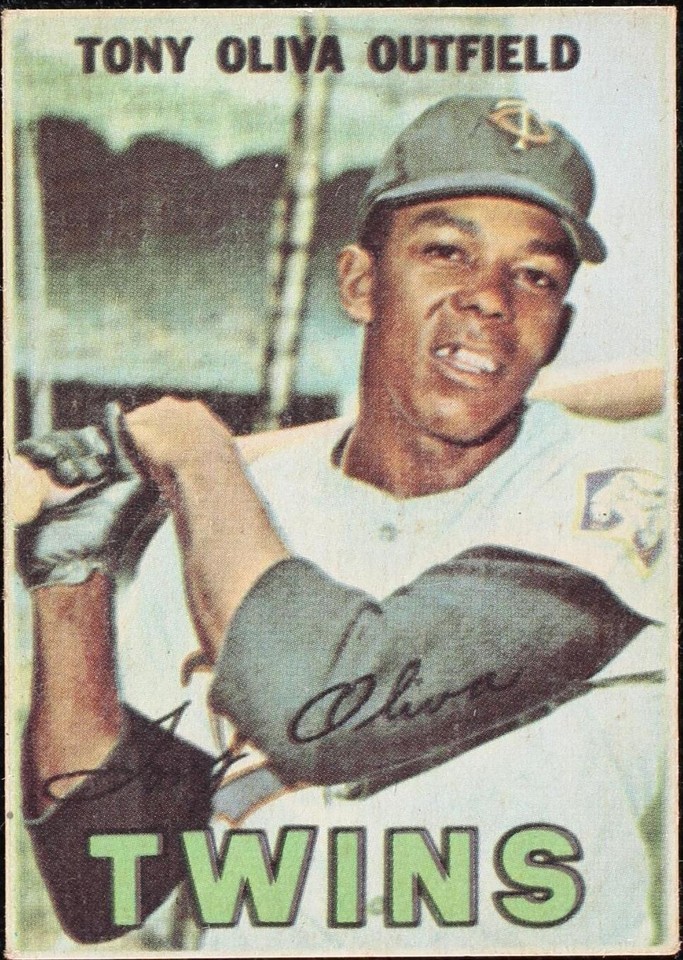 1967 Topps Venezuelan - Tony Oliva #230 - 1 of 1