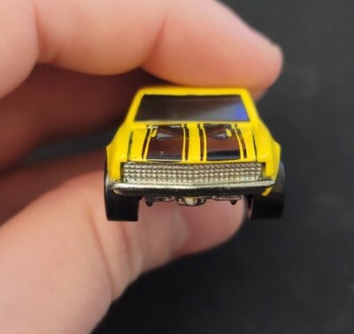 Vintage Mattel Hot Wheels '67 Camaro Yellow - 1982 5 Spoke Wheels