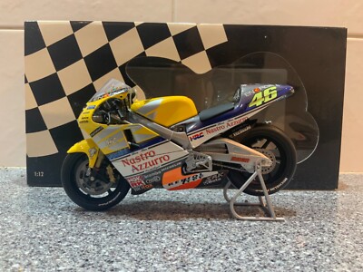 HONDA NSR500 VALENTINO ROSSI 2001 NASTRO AZZURRO MINICHAMPS MOTOGP