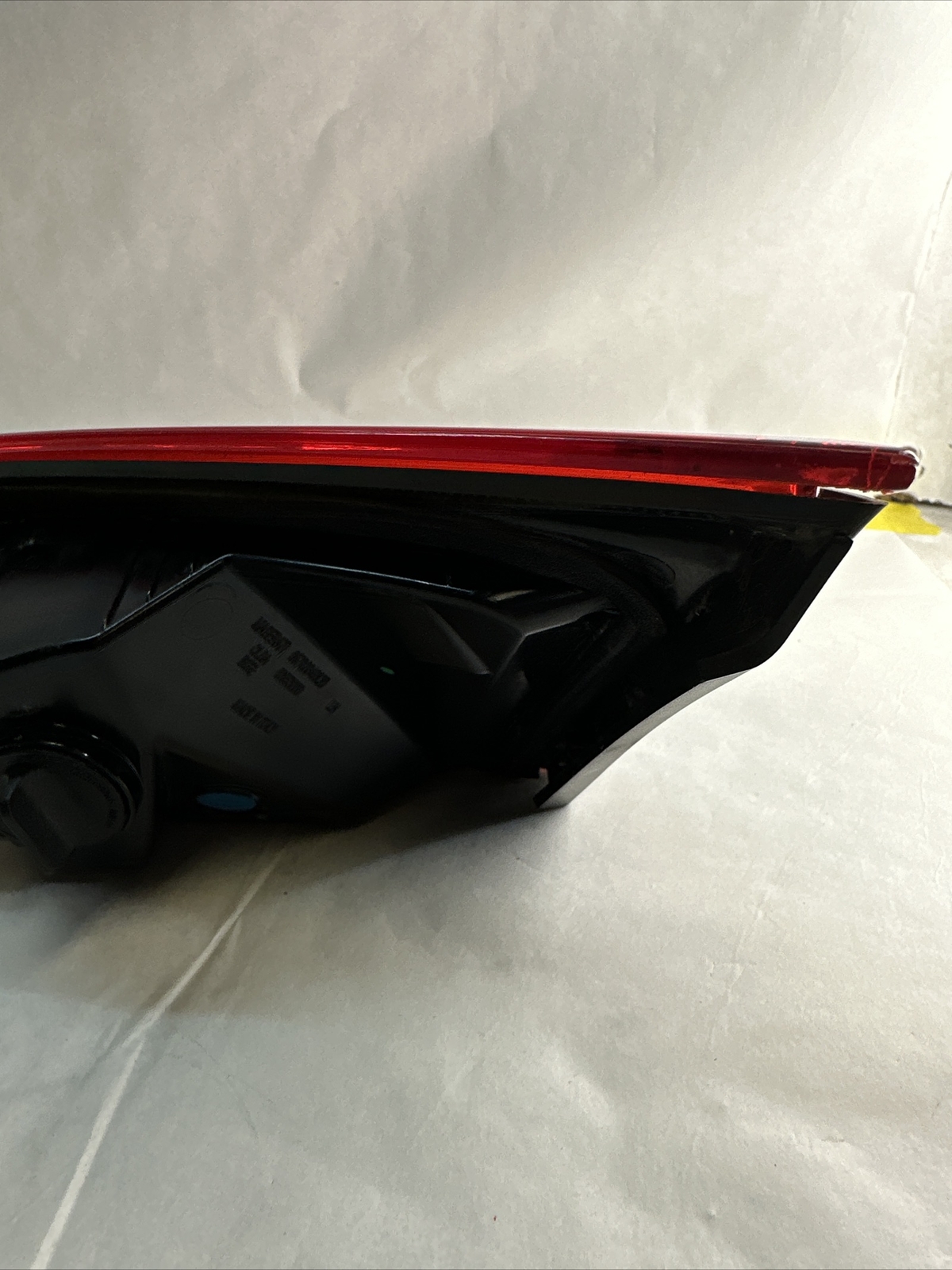2014 - 2021 MASERATI GHIBLI REAR LEFT SIDE INNER TAILLIGHT LAMP OEM 06700046820