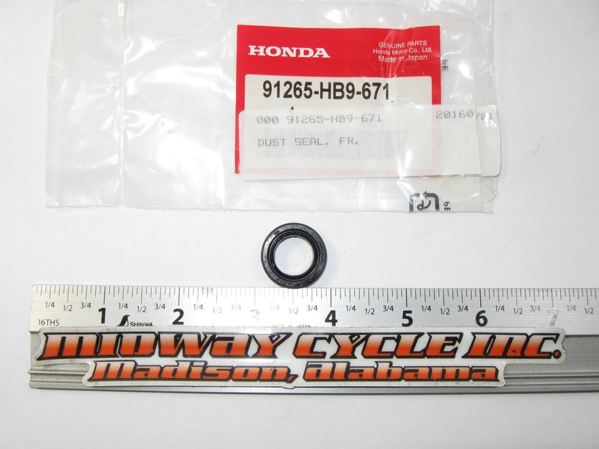 s.o HONDA TRX680 TRX450 FL400 NOS OEM FRONT PIVOT ARM DUST SEAL 91265