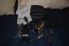 Canon DC320 A DVD Camcorder Digital Video Camera w/Accessories