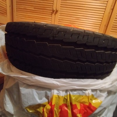 Continental Vanco Camper 225/75 R16C/ CP 116Q