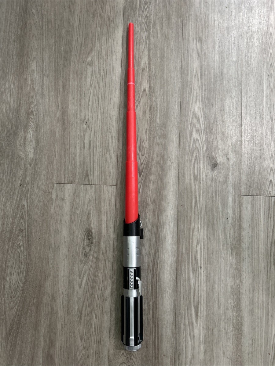 Stars Wars Darth Vader 2015 Hasbro Red Lightsaber B2915