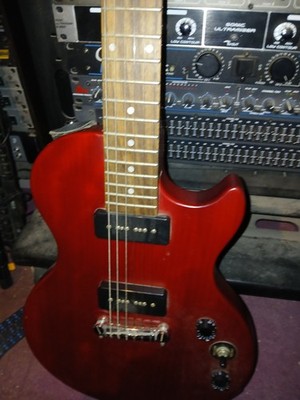 The Epiphone  SPECIAL edition Guitar