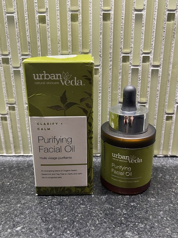 New with Box Urban Veda Purifying Healing Facial Oil Ayurvedic Neem 30ml/1 fl oz